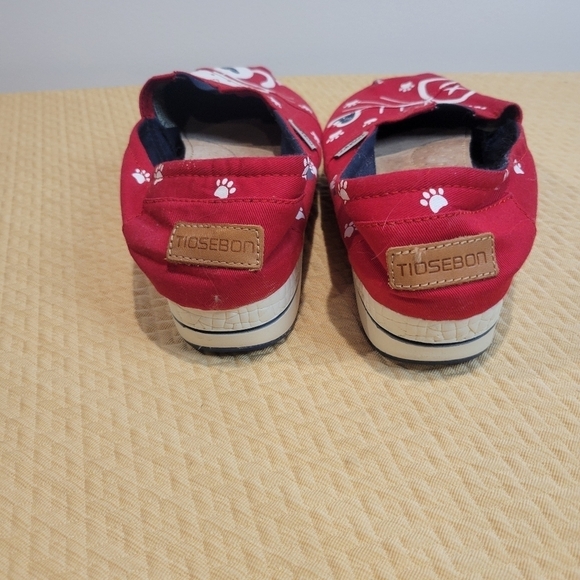 Tiosebon size 9 red cat lovers slip on shoes - Picture 4 of 9